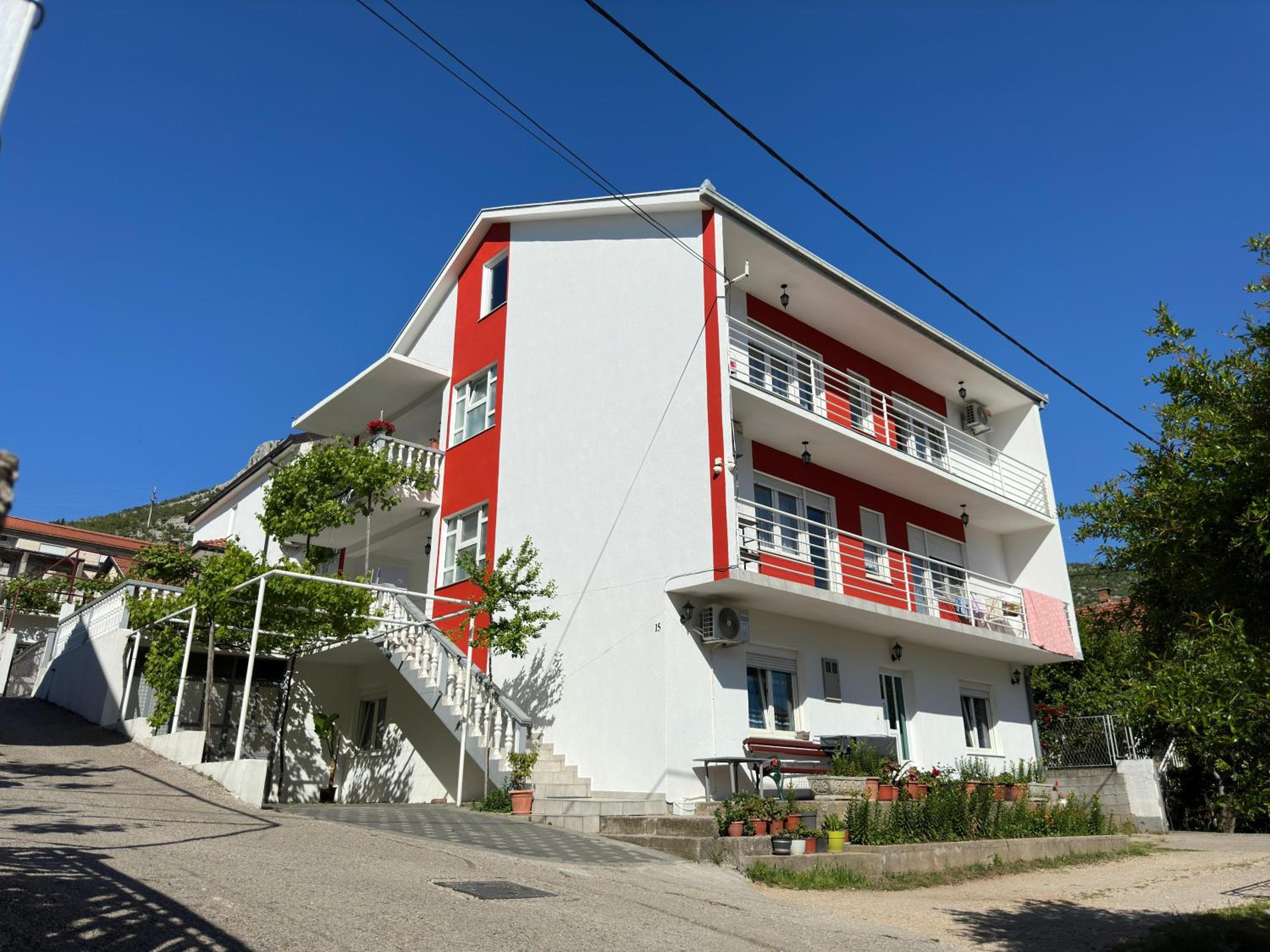 Nuni apartments