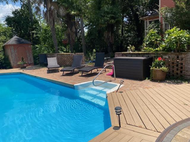 Laurel Vacations - Jenny's Downtown Hideaway Bed and Breakfast - Property Image 16