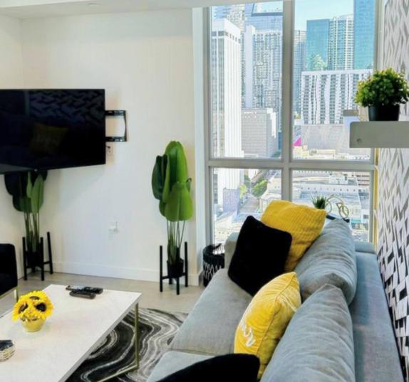 159 DT Miami