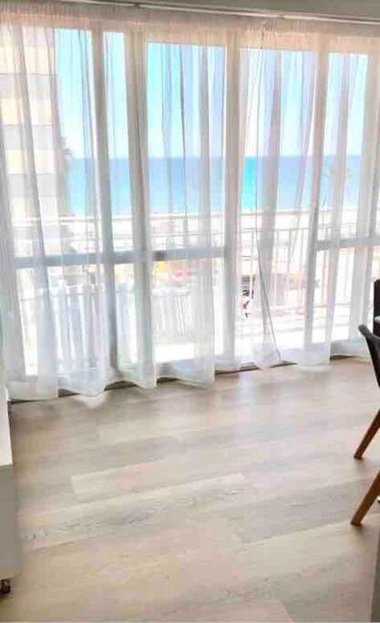 Seaside Views Apartment in Salou