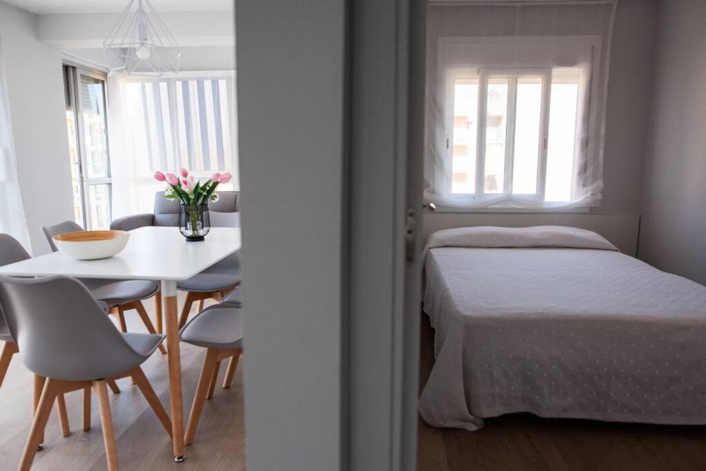 Seaside Views Apartment in Salou