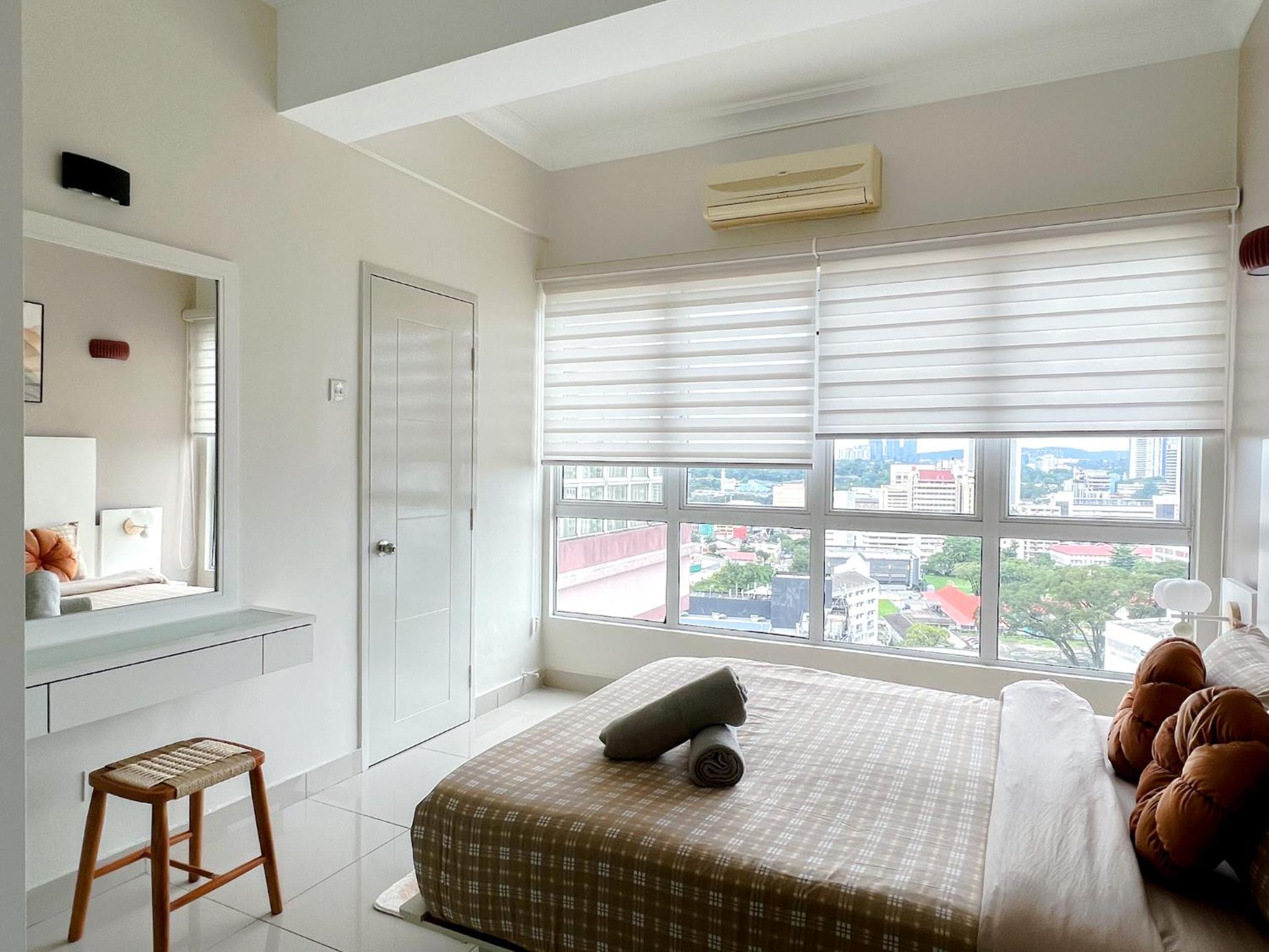 VintageHome Lalaport Casa Mutiara Bukit Bintang by Scape Stay