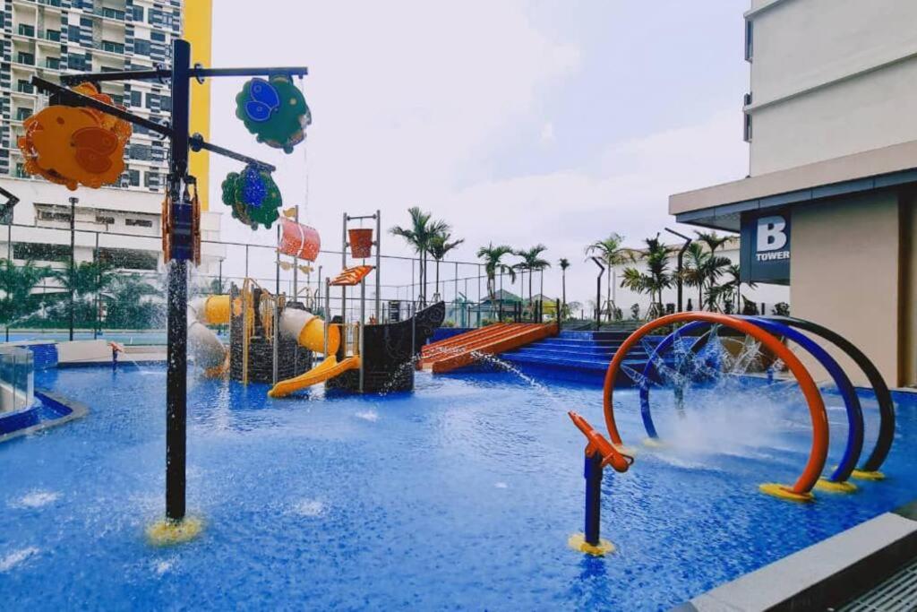 NEW! Bali 4-7pax Melaka City @Modern Style Condo photo 4
