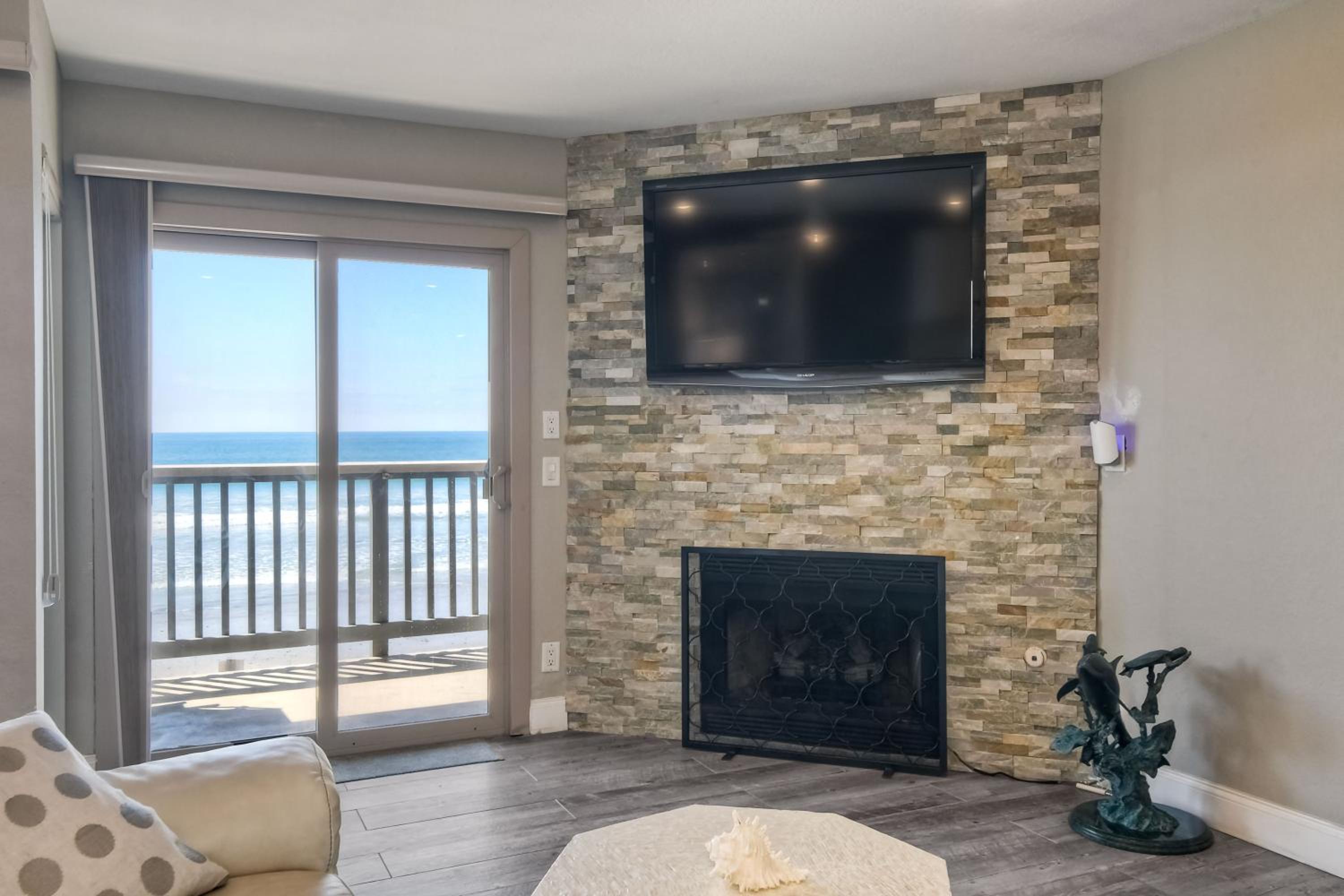 Oceanfront 1BR, Fully Furnished, Gated Parking view 5