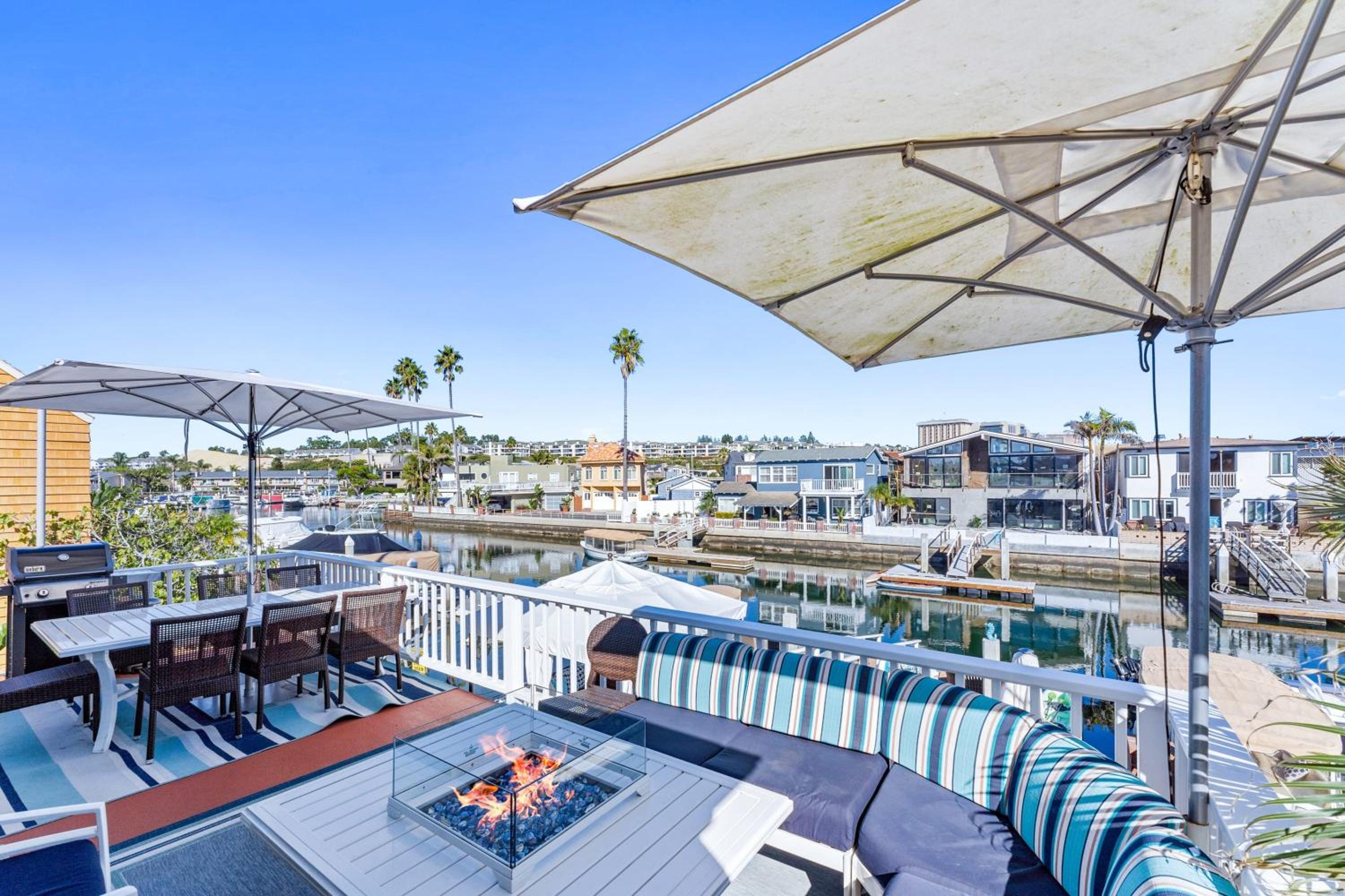 Stunning BayVIEW Home with Epic Waterfront Views! view 5