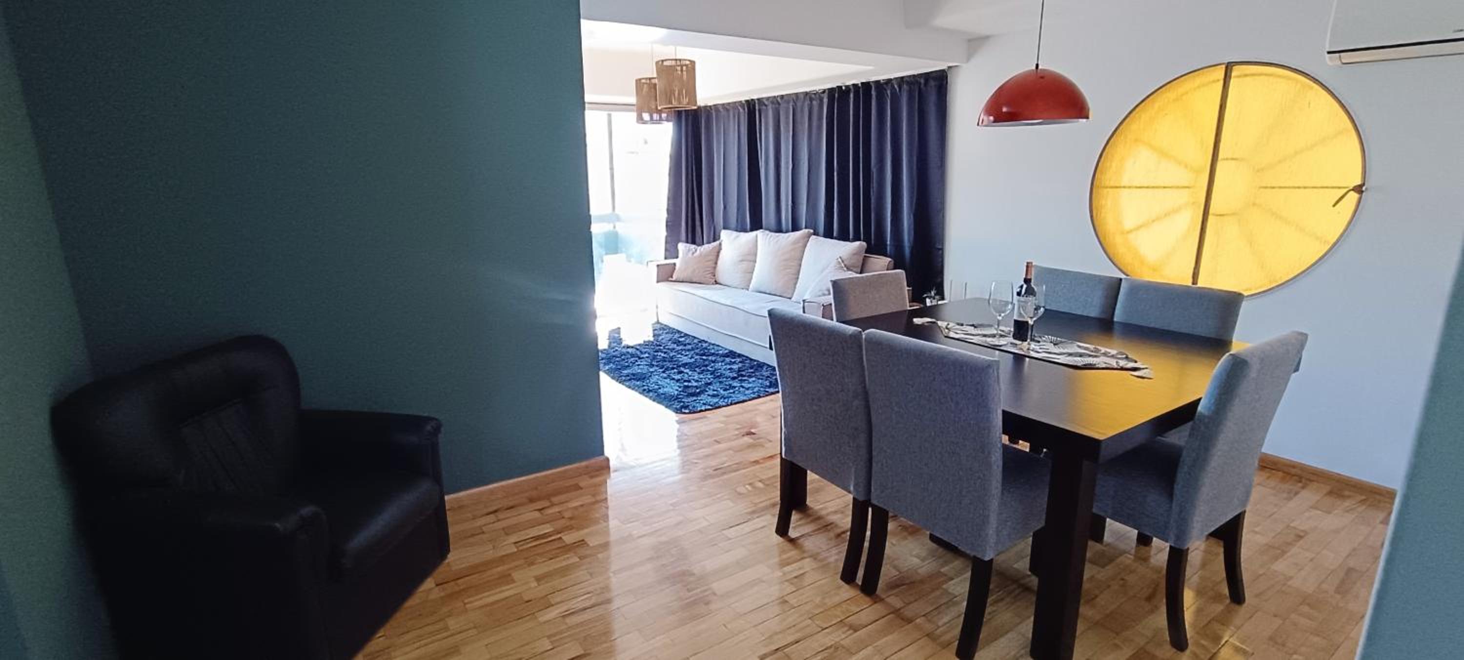 Departamento en peatonal, centro de Mendoza!!