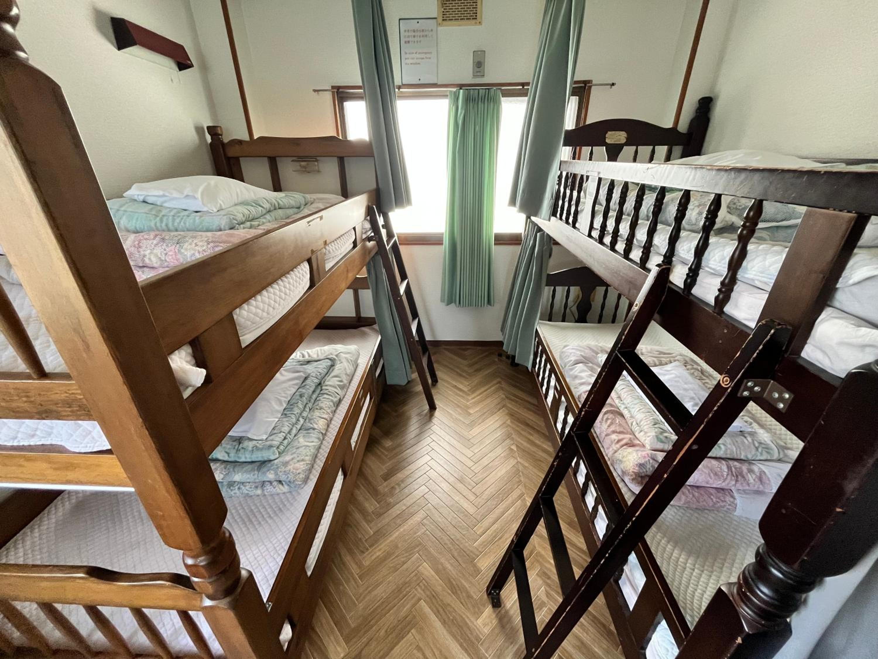 Kobe Guesthouse