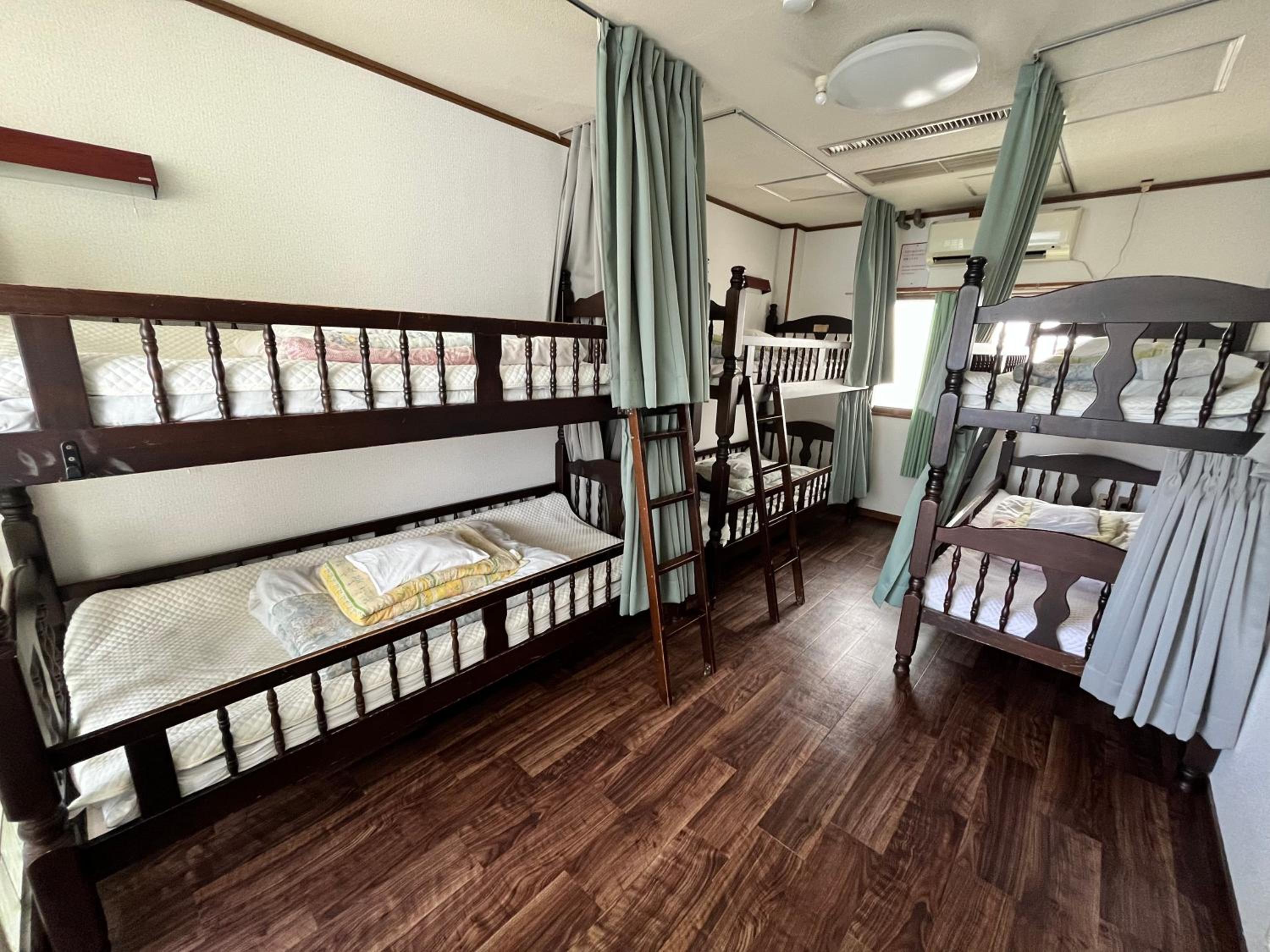 Kobe Guesthouse