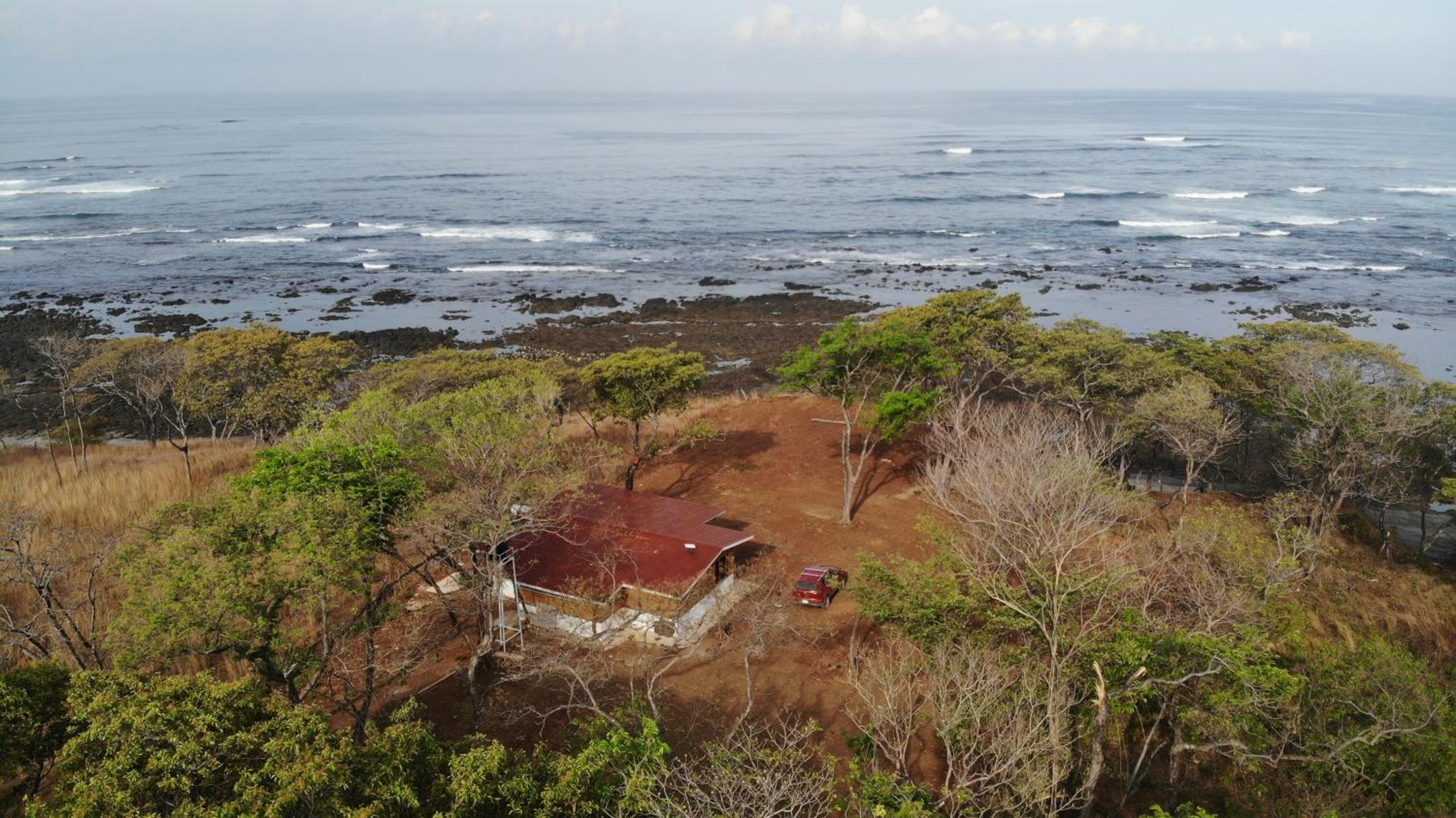 Casa Lagarto Beachfront