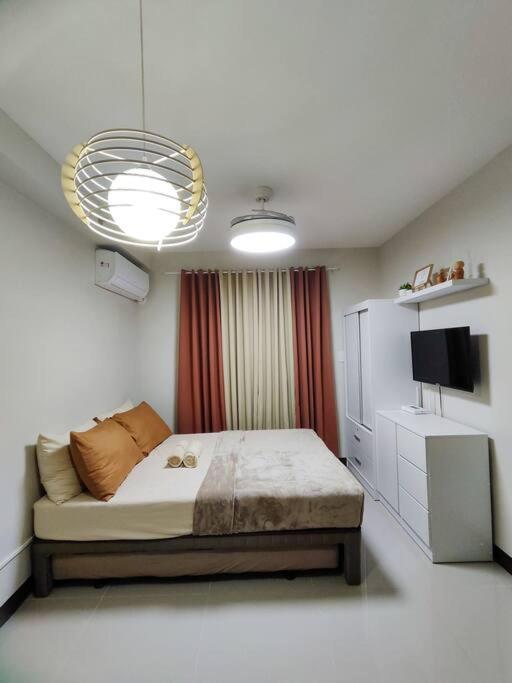 Elbnb (Pool view, near cclex,10K Roses&Airport) view 2