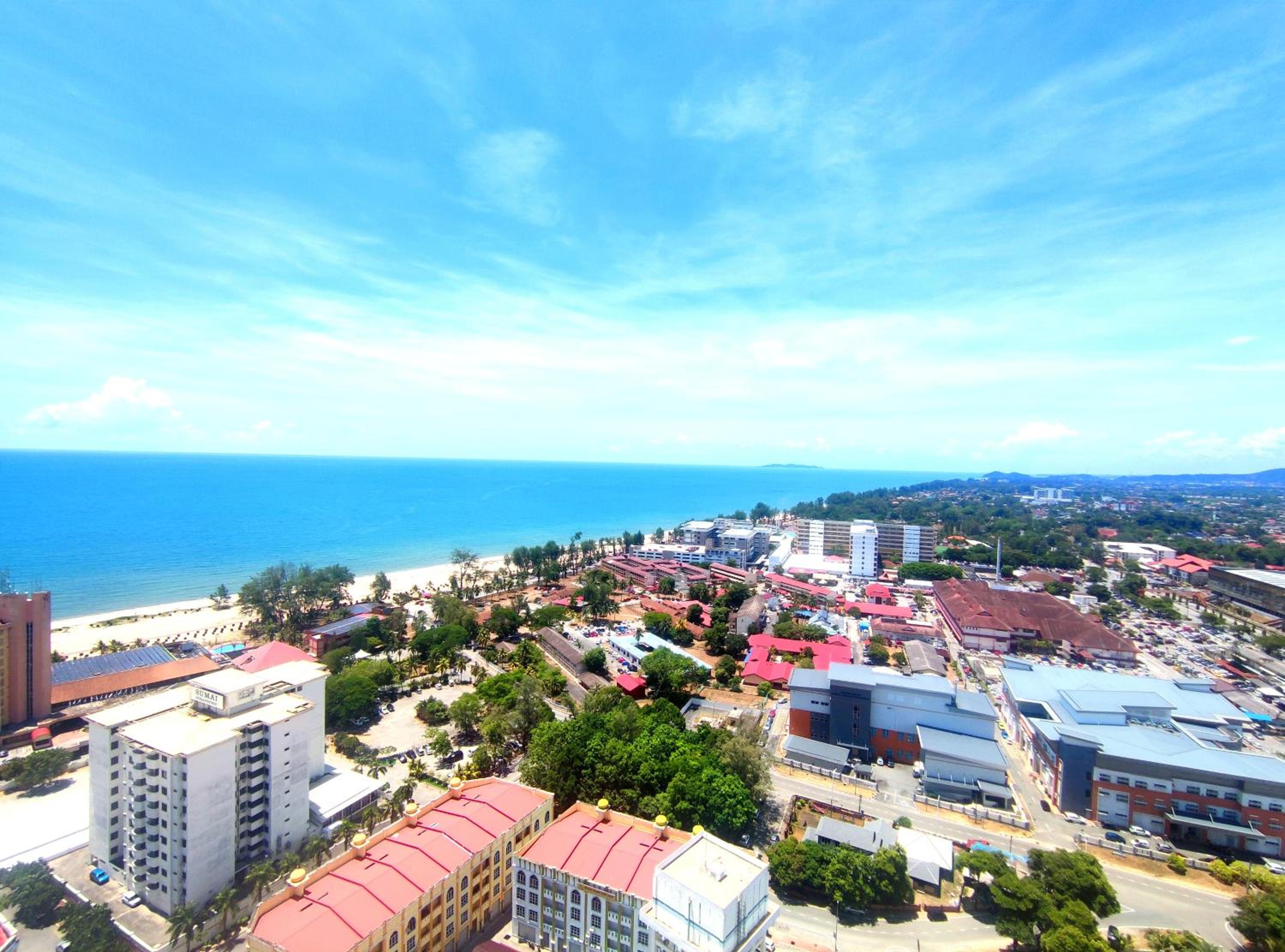 D'luna Homestay Terengganu SEA VIEW / DRAWBRIGE VIEW / NEAR HSNZ, KTCC, DRAWBRIGE photo 4