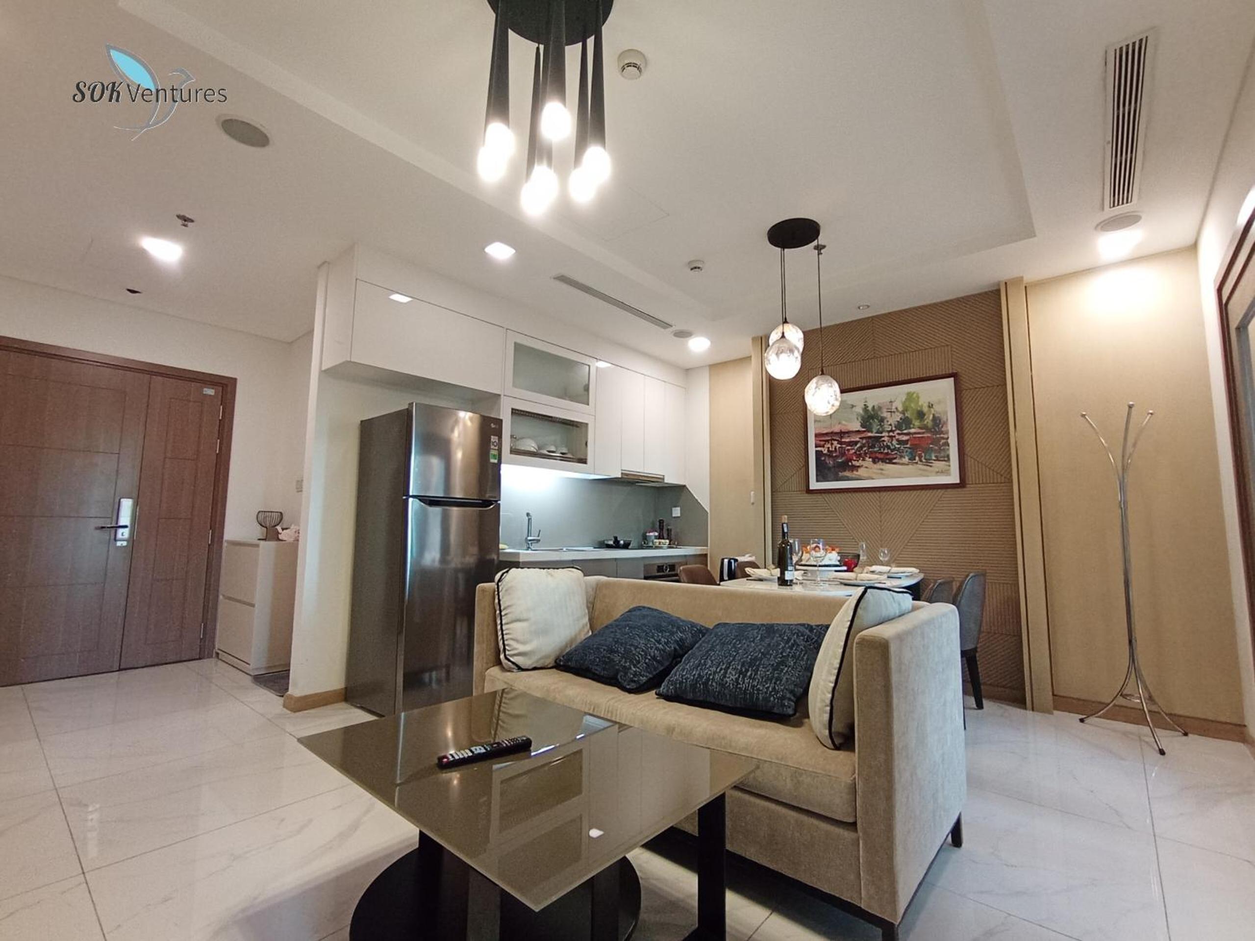 1-bedroom Apartment with Balcony - Landmark 81 VCP