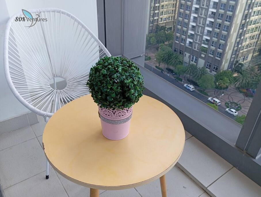 1-bedroom Apartment with Balcony - Landmark 81 VCP