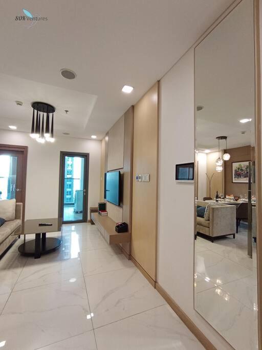 1-bedroom Apartment with Balcony - Landmark 81 VCP