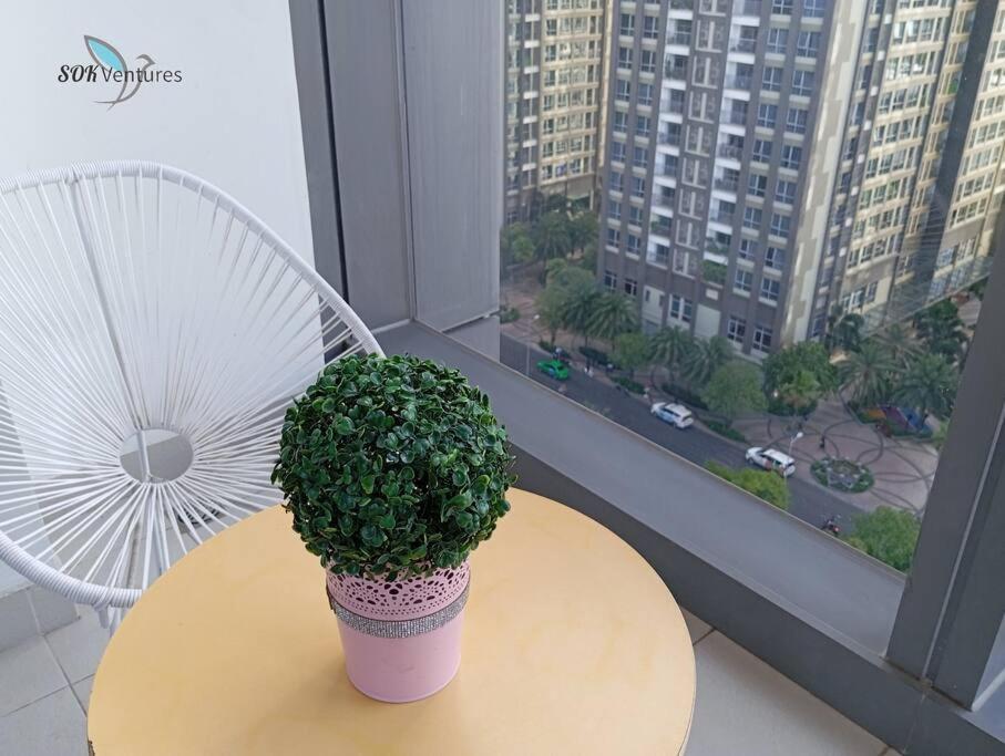 1-bedroom Apartment with Balcony - Landmark 81 VCP