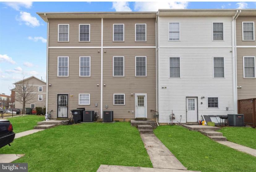 Spacious Washington, D.C. Rowhome w/ free parking! view 2