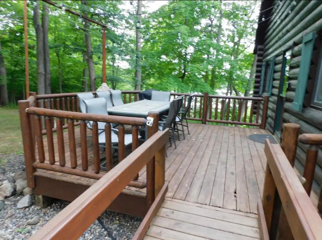 the log cabin