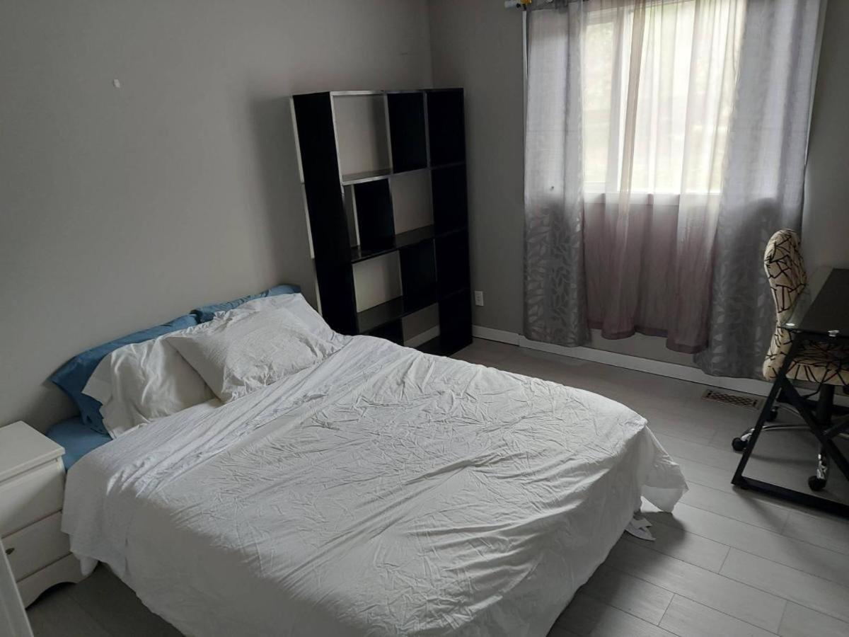 Specious Kamloops House for relaxation with great view in prestigious Sahali.