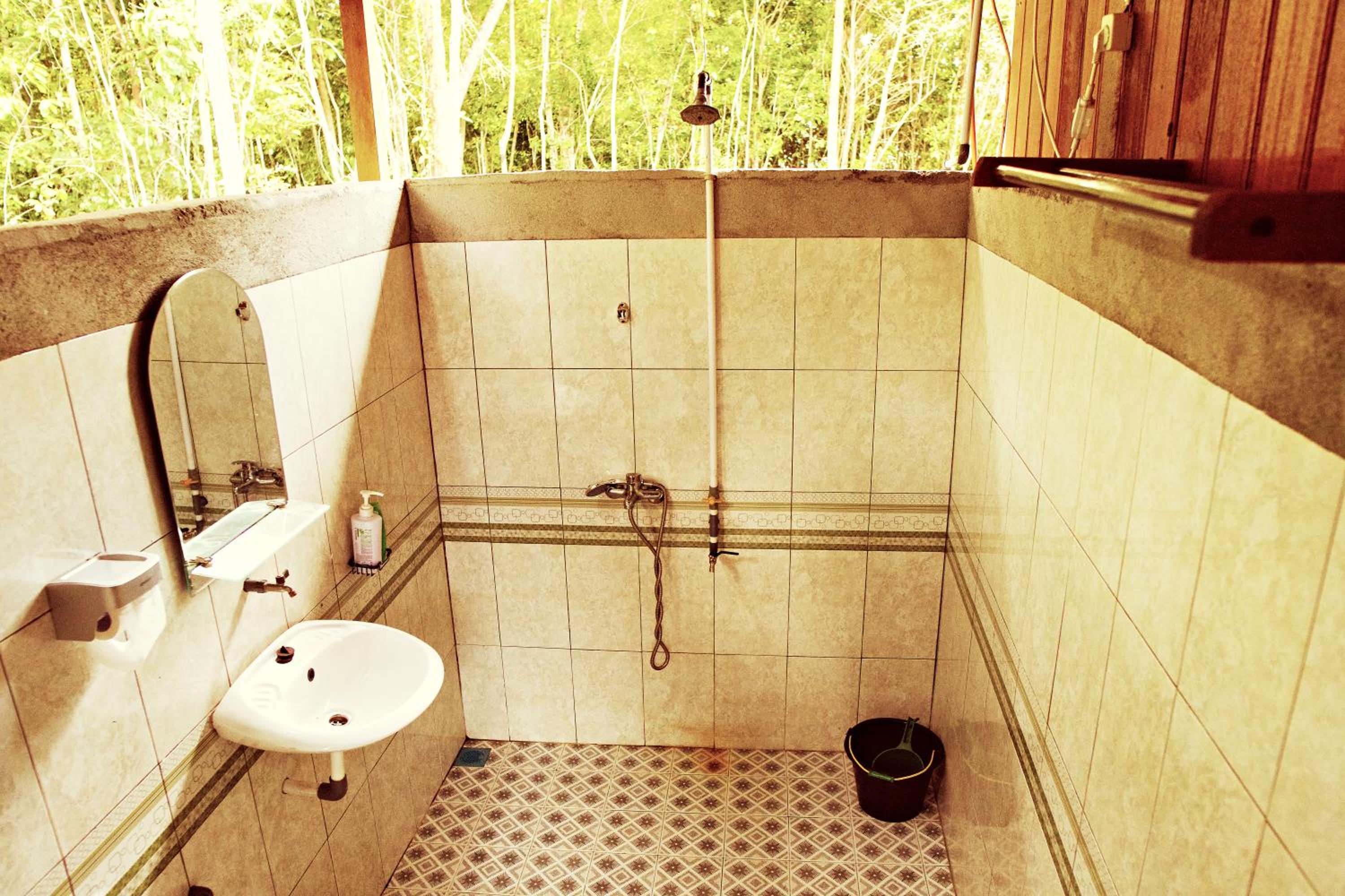 Maratua Guesthouse