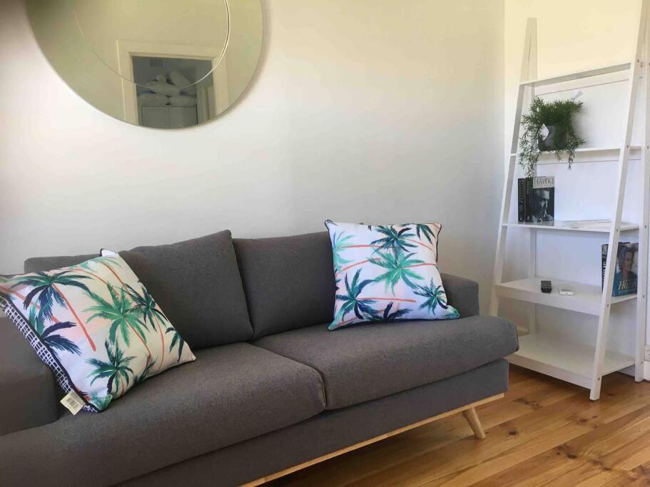 Sams Henley Beach Garden Unit