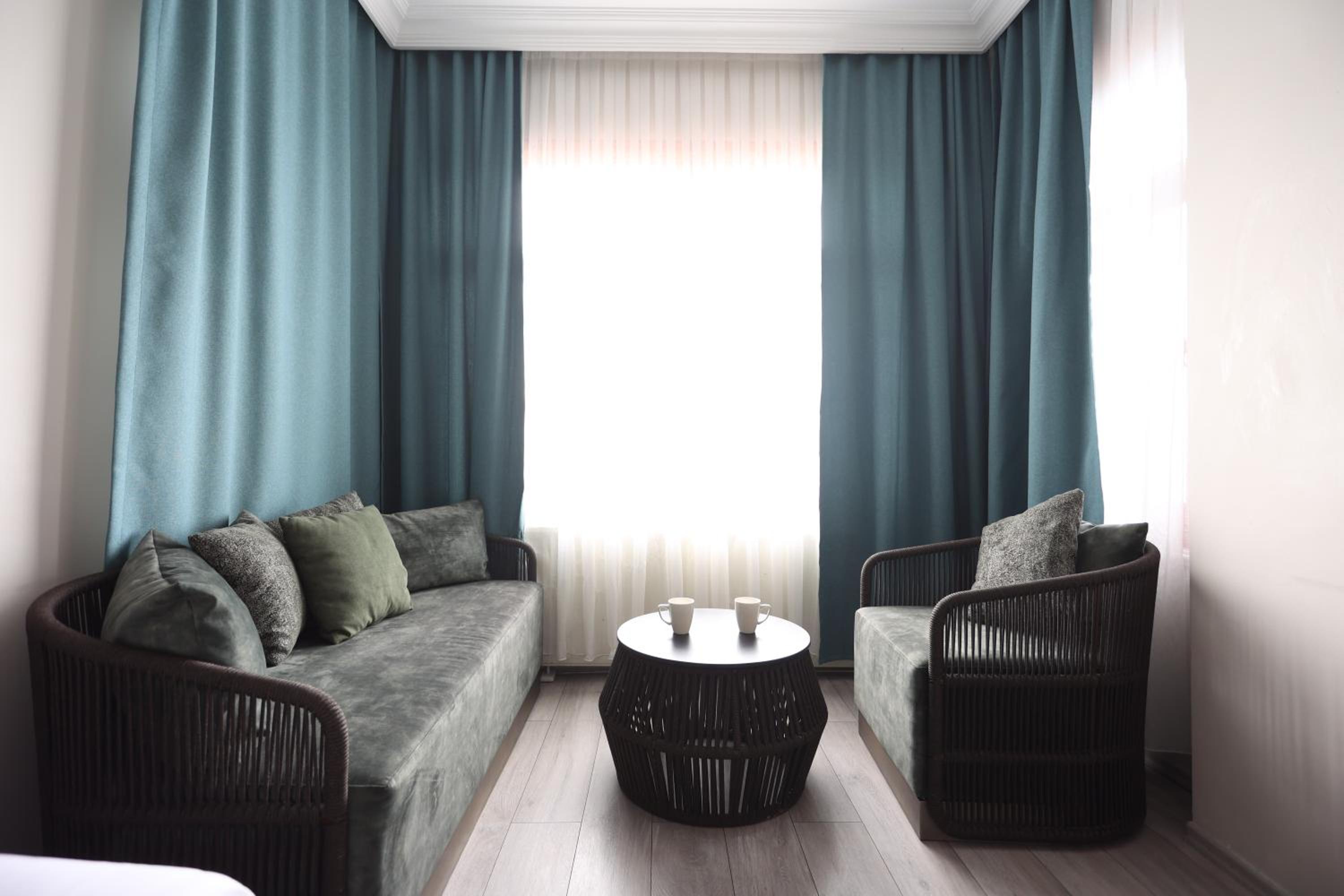 Cheers Deniz Feneri - Image 18