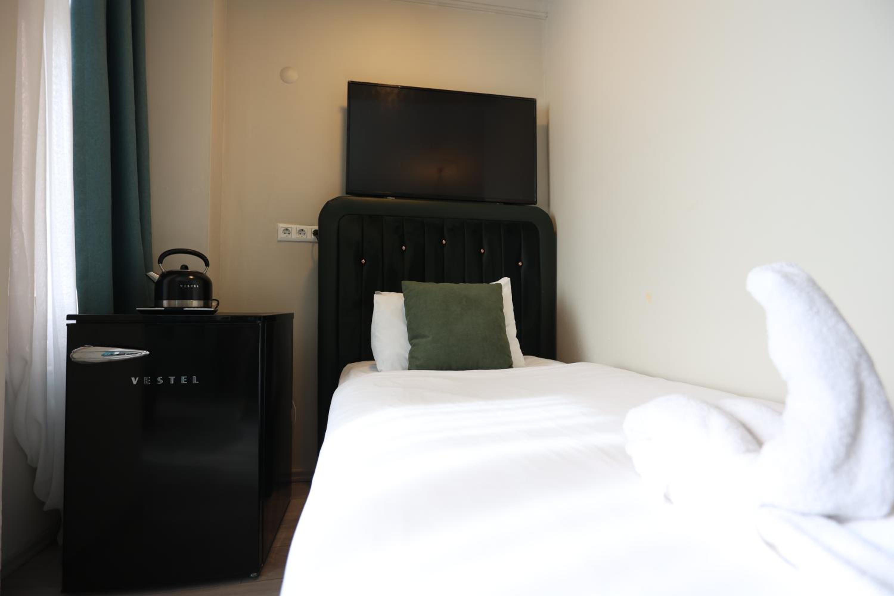 Cheers Deniz Feneri - Image 125