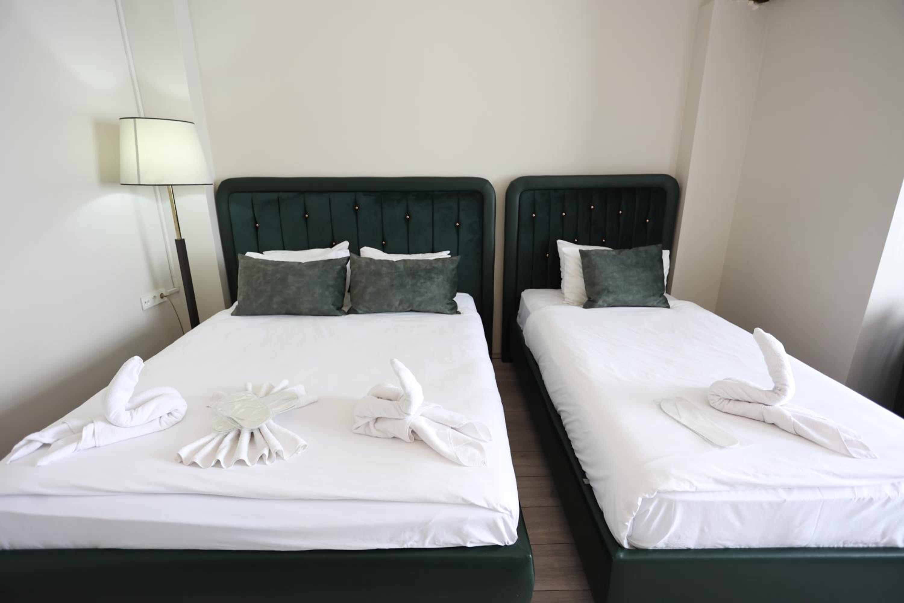 Cheers Deniz Feneri - Image 126