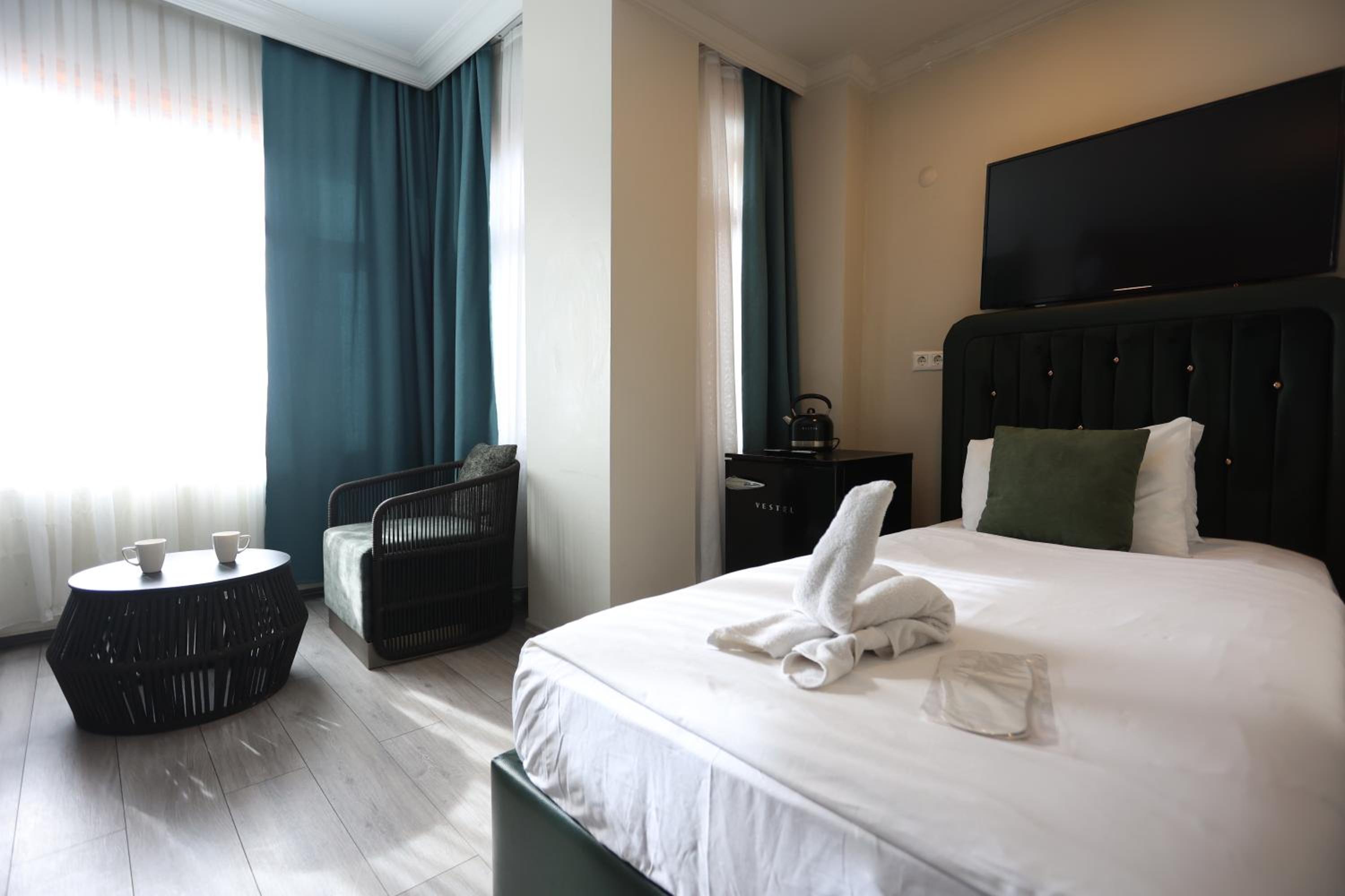 Cheers Deniz Feneri - Image 139