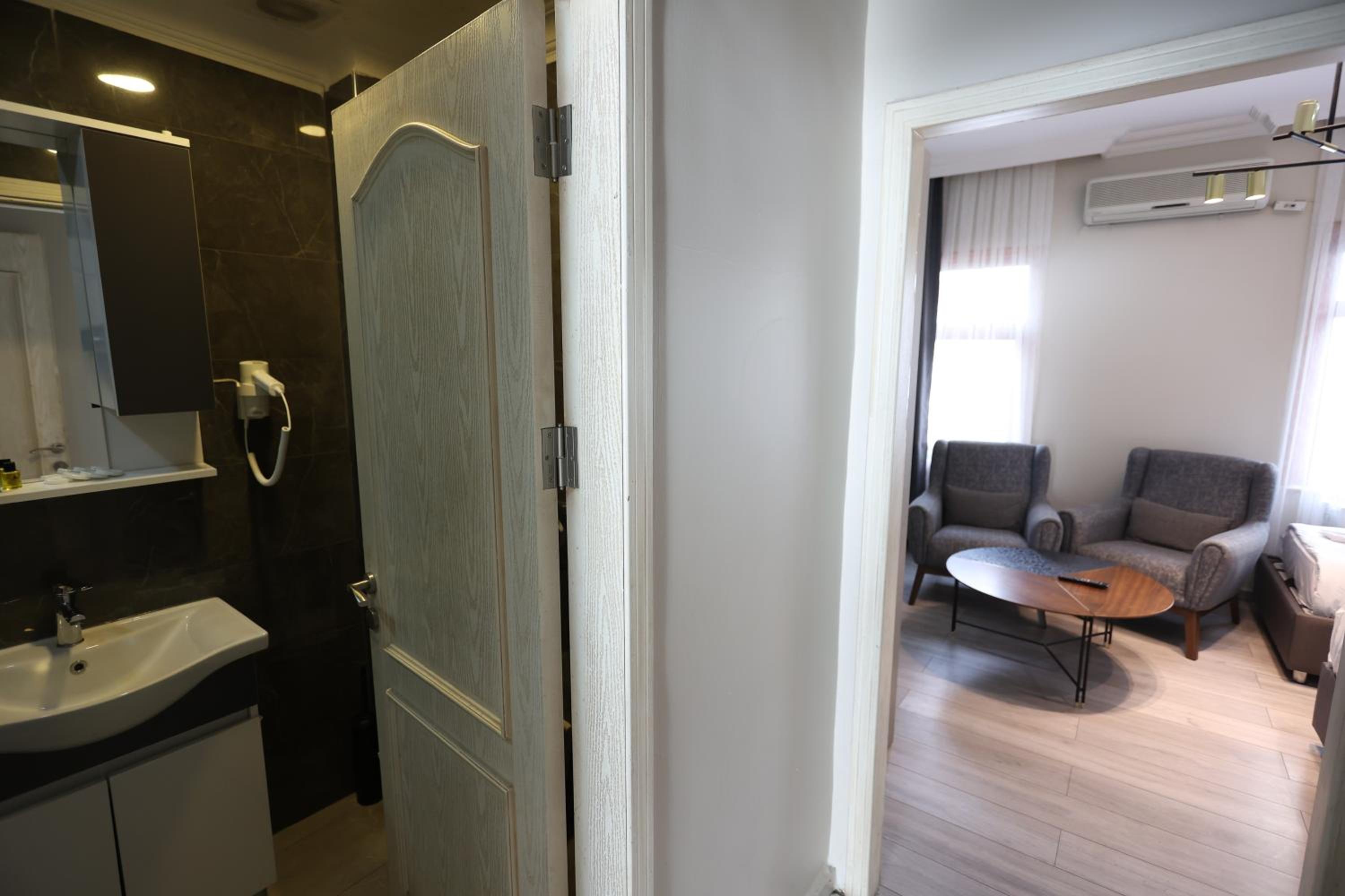 Cheers Deniz Feneri - Image 146