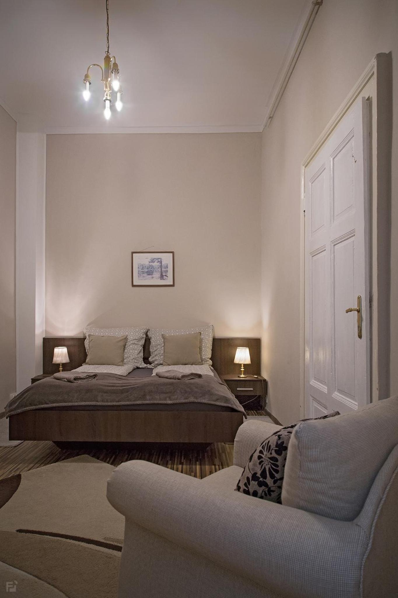 Basilica Apartment view 3