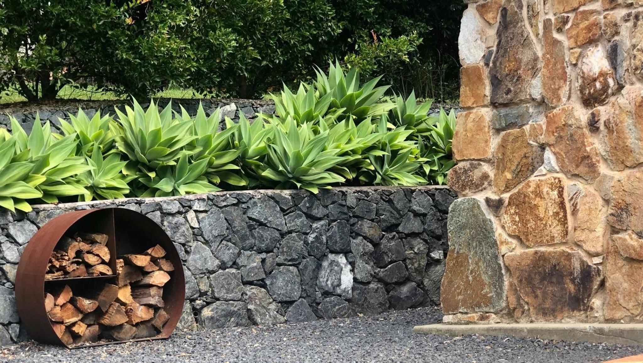 Coffs Coast Mountain Retreat Cabin 1