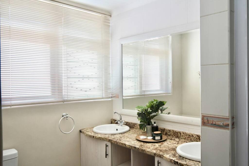 Olive Grove on Provident view 5