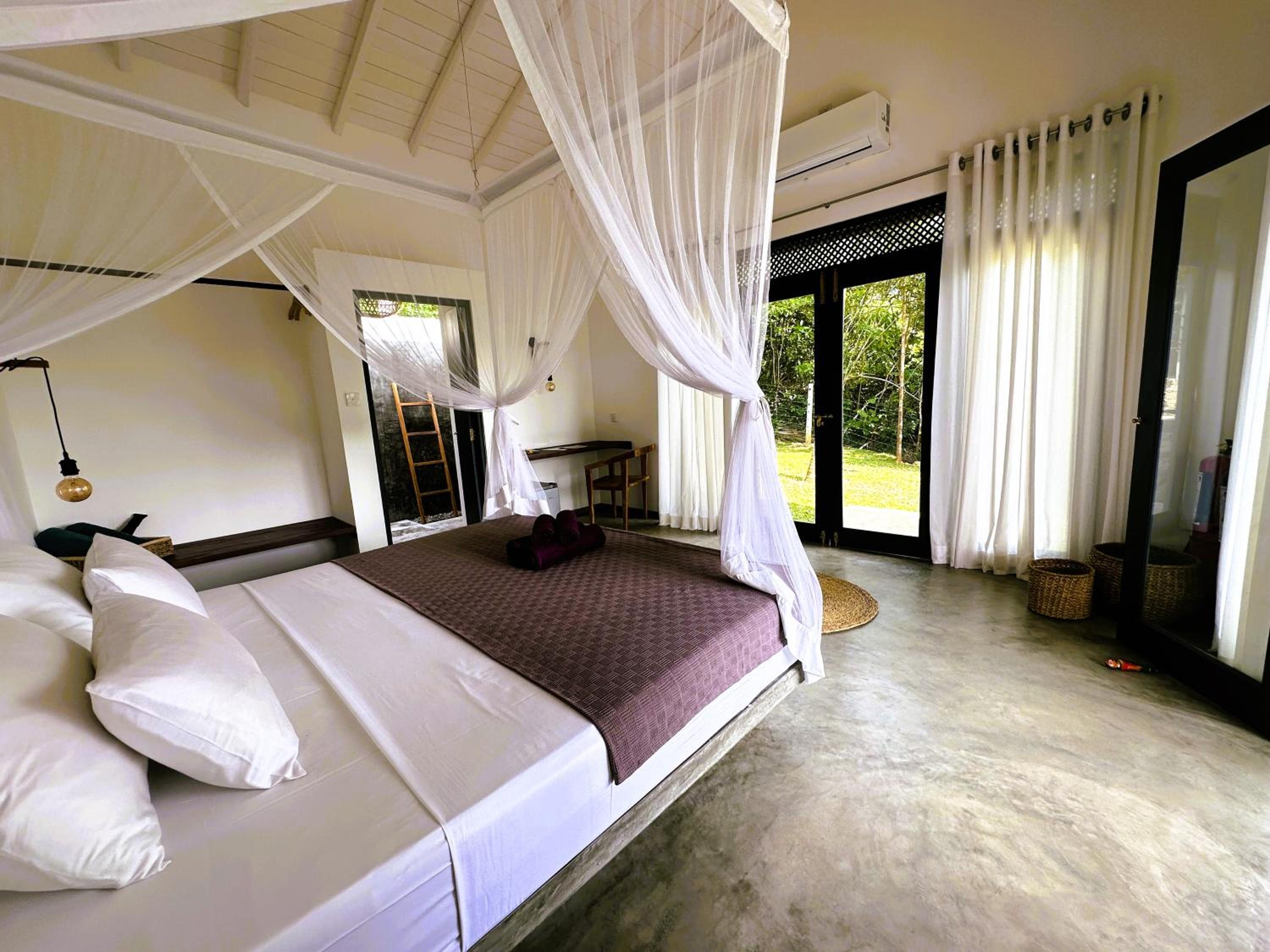 Ebony Boutique Villa
