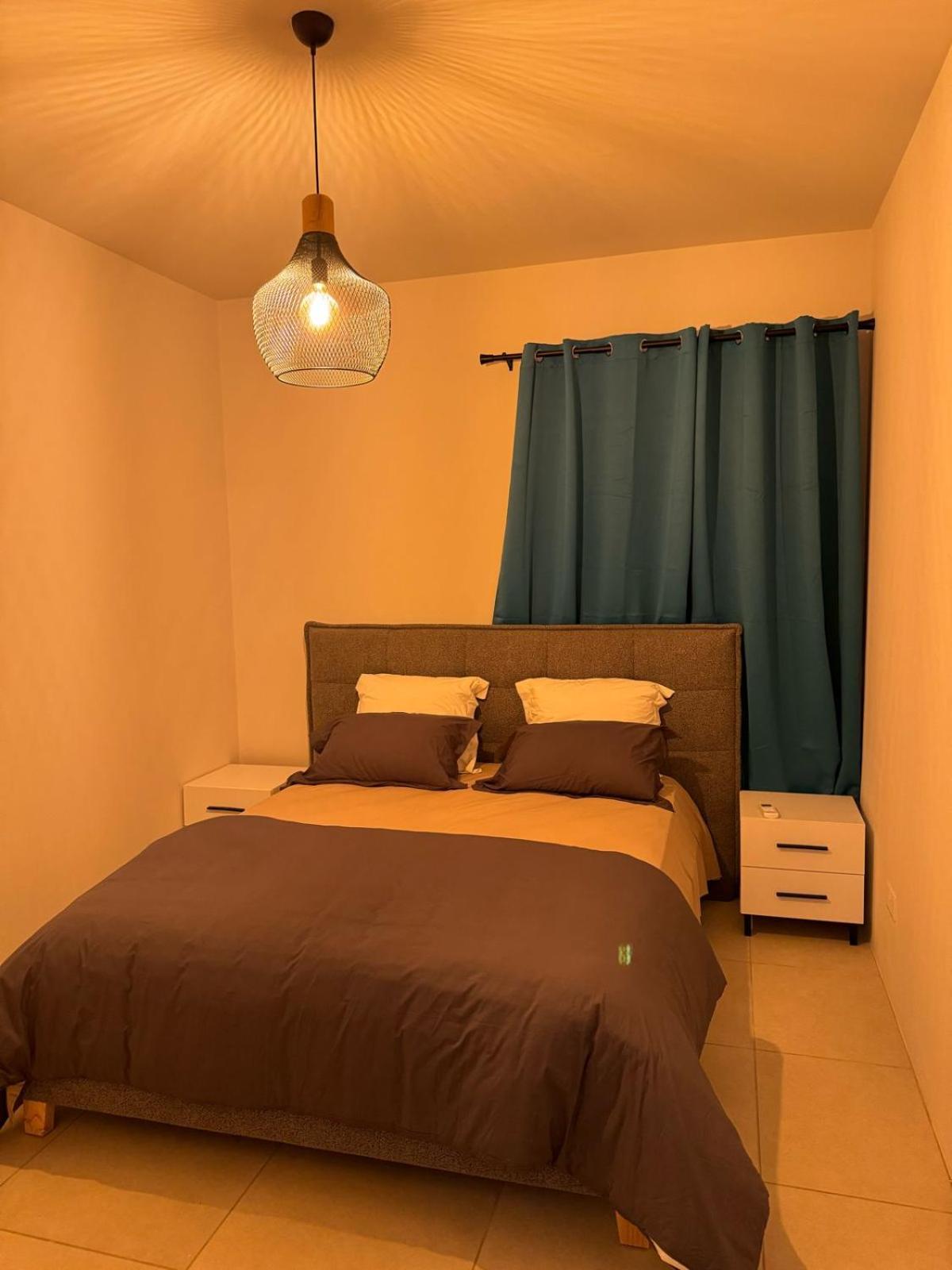 Cozy and newly furnished apartment in Flic en Flac near the centre and the beach view 4