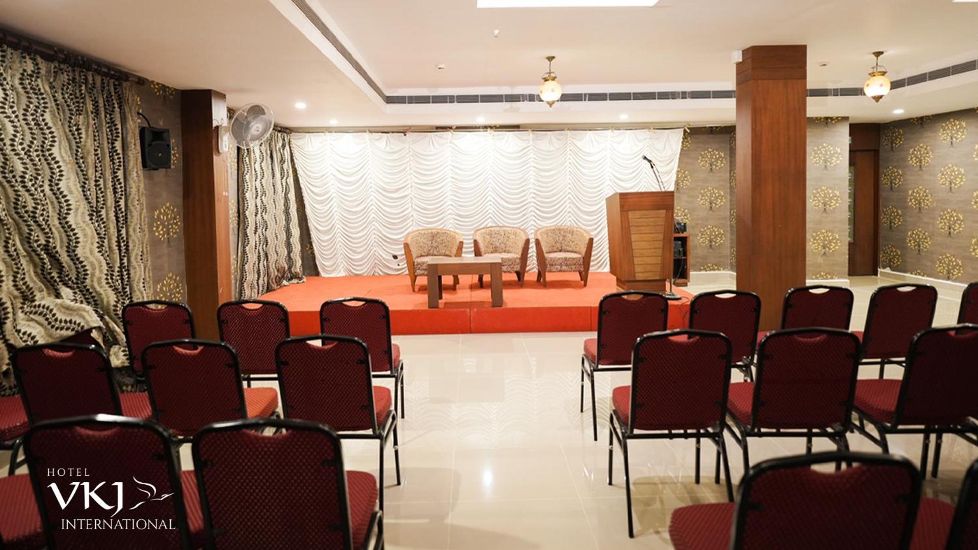 Hotel VKJ International Kuttampuzha view 5