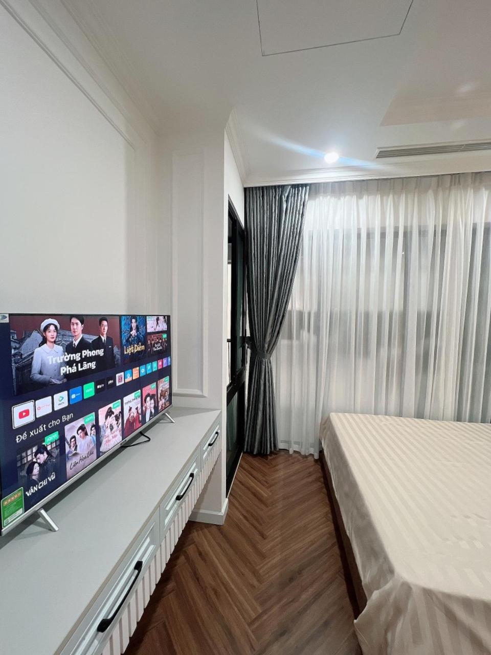 LaLa Penthouse view 3