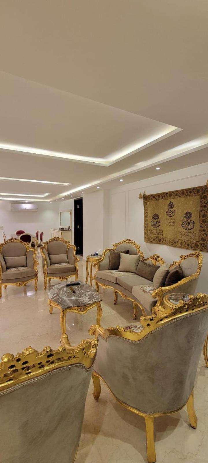 Luxury apartment in Mohandiseen1 603