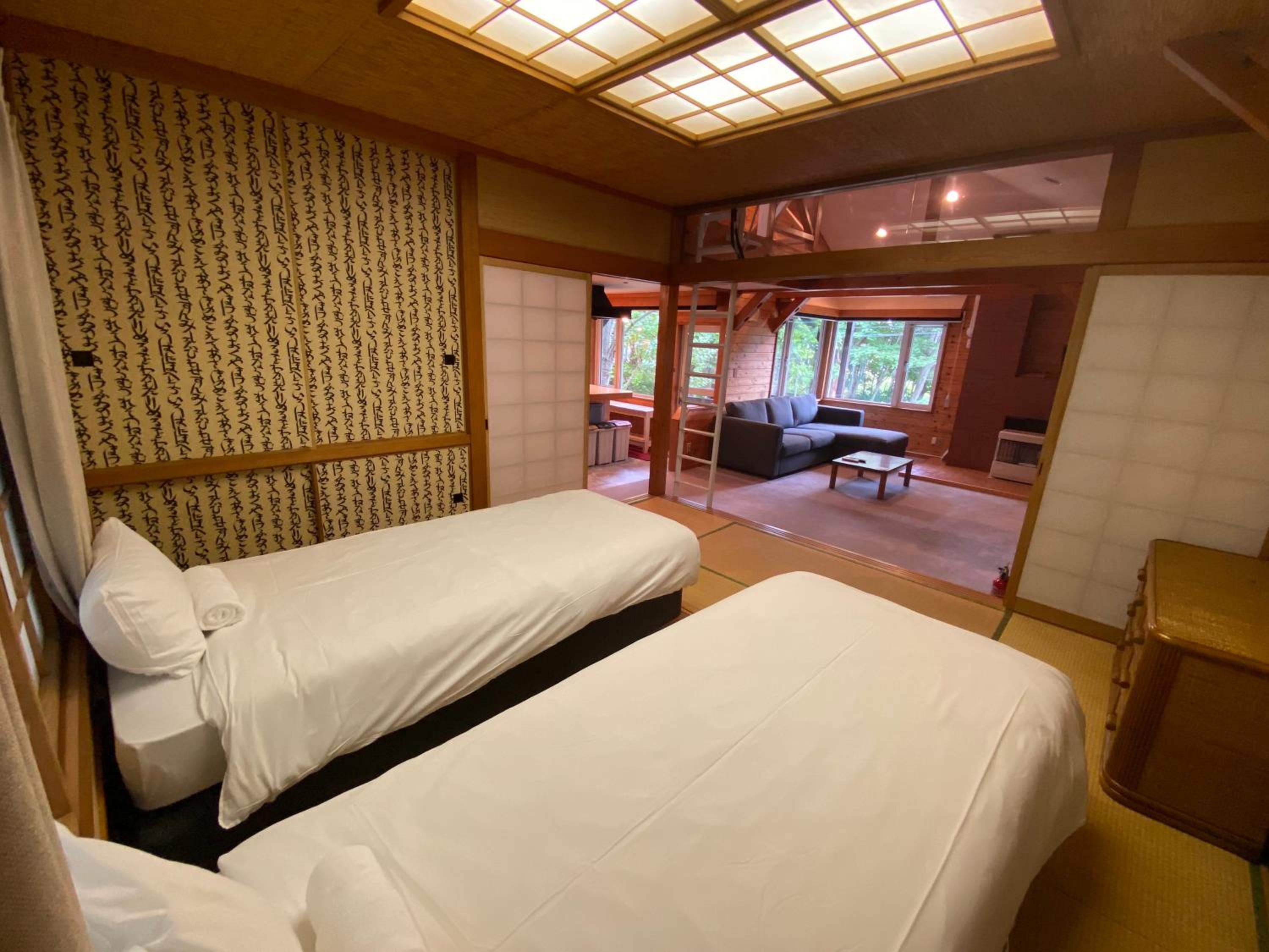 Annupuri Retro Lodge