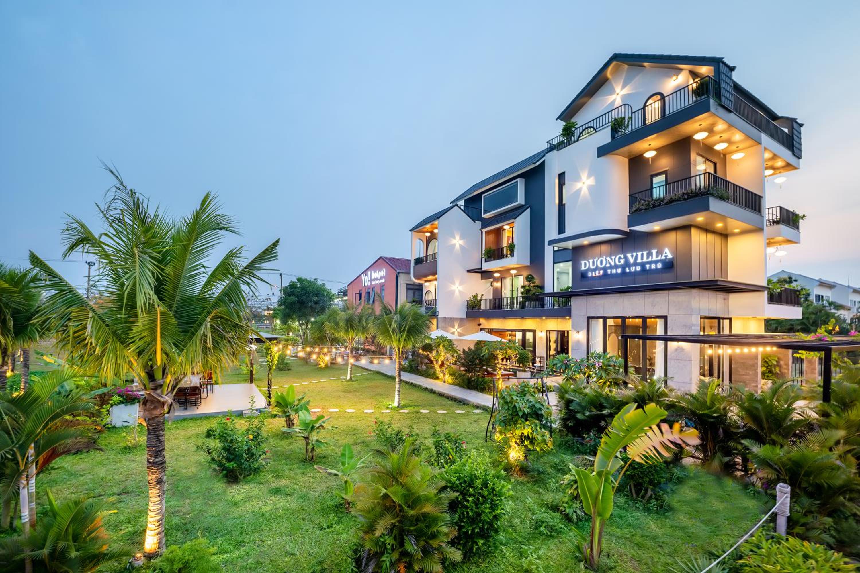 Duong Villa Hoi An - Entire Villa - Pool side - Private garden view 2