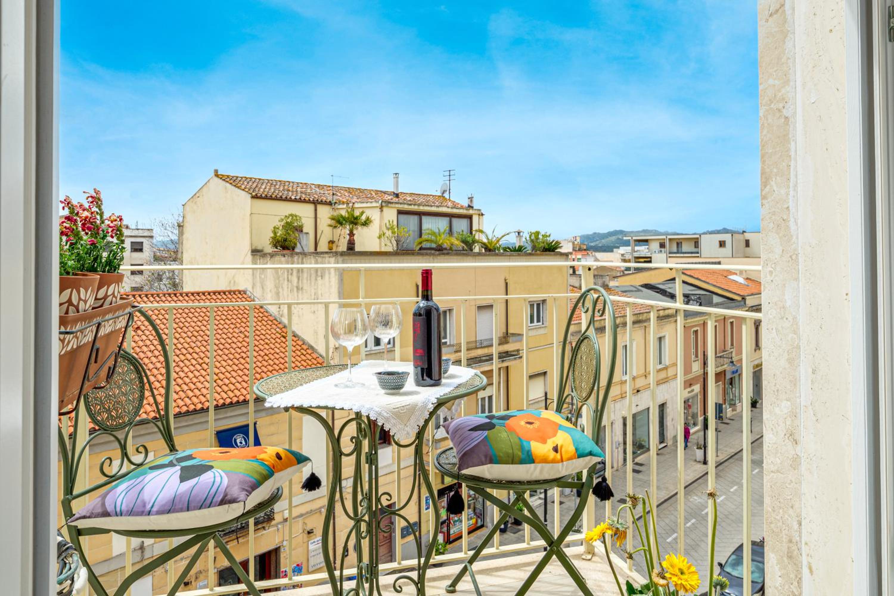balance & terrace