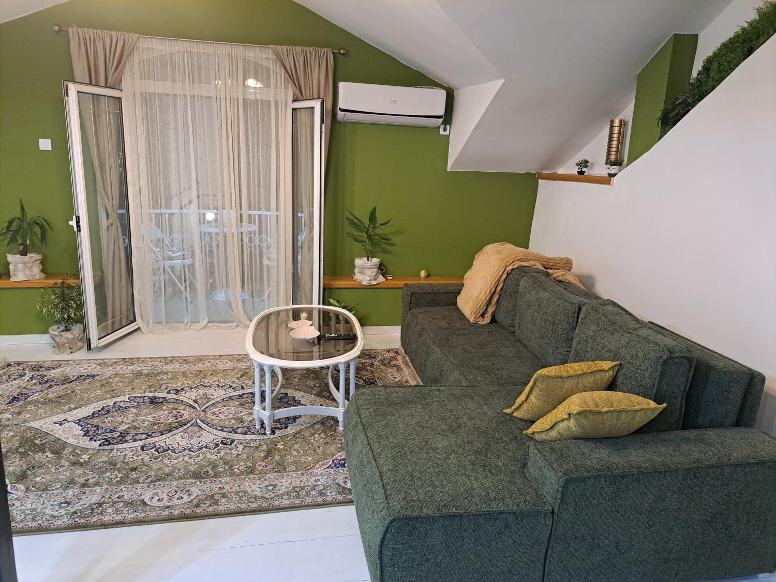 Gallery apartment