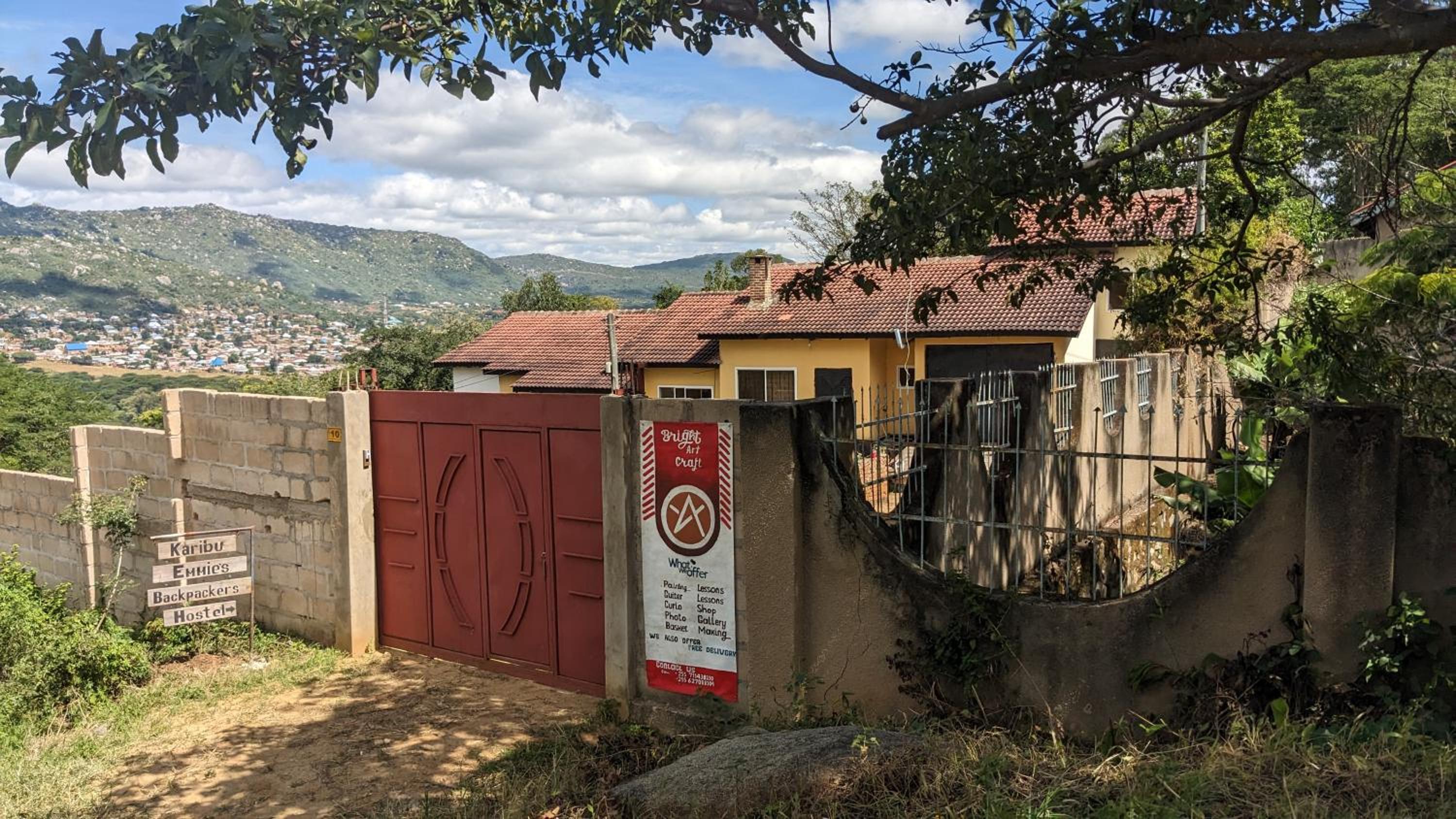 Safari Junction Backpackers hostel view 5