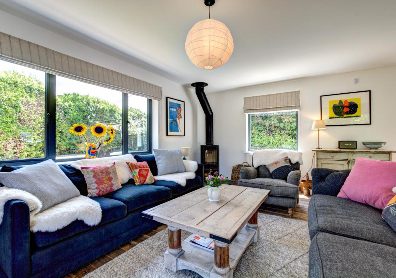4 Bed in Trevone oc-p00696