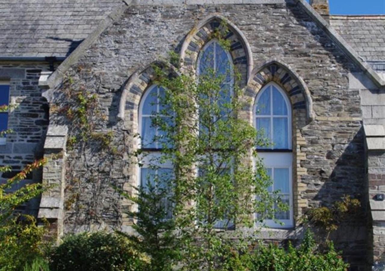 4 Bed in Padstow oc-p00011