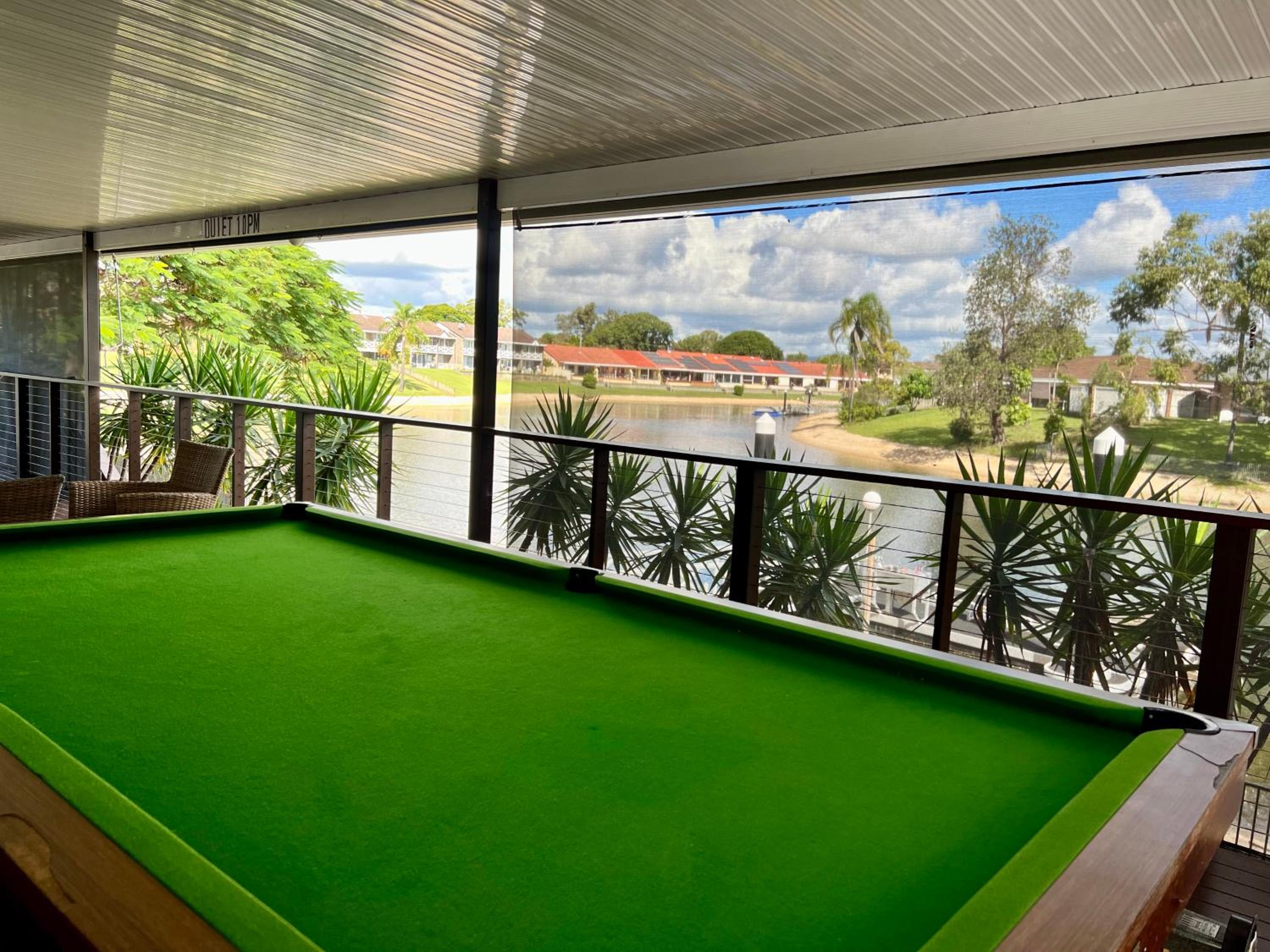 Reflections Broadbeach- Heated Pool! Complete Waterfront Entertainer with Huge Deck, Pool Table and Pontoon