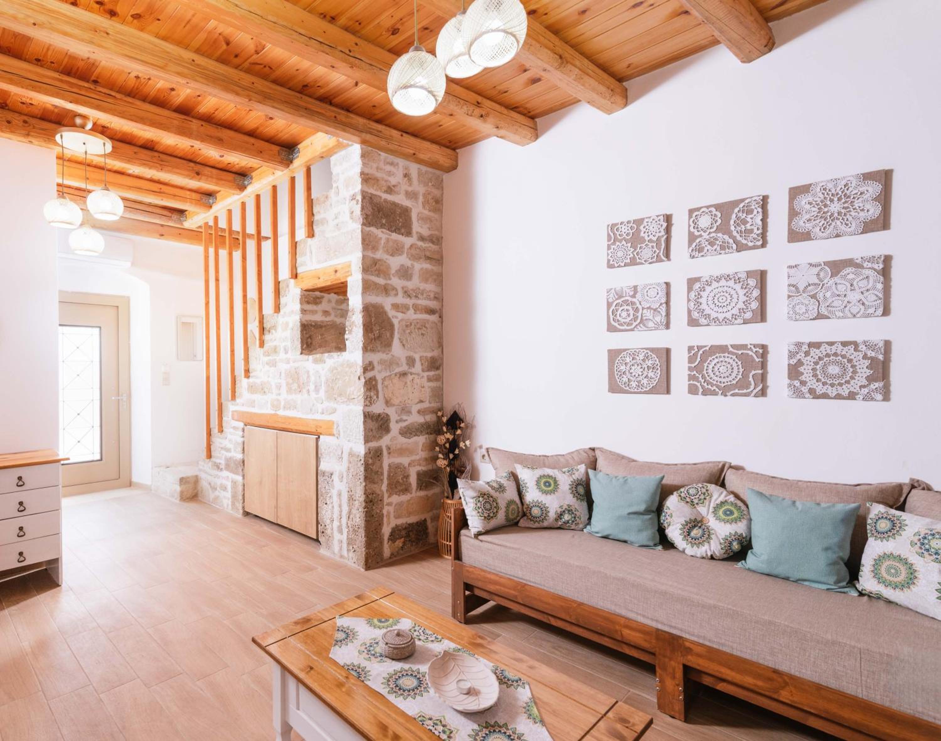 Faidra House