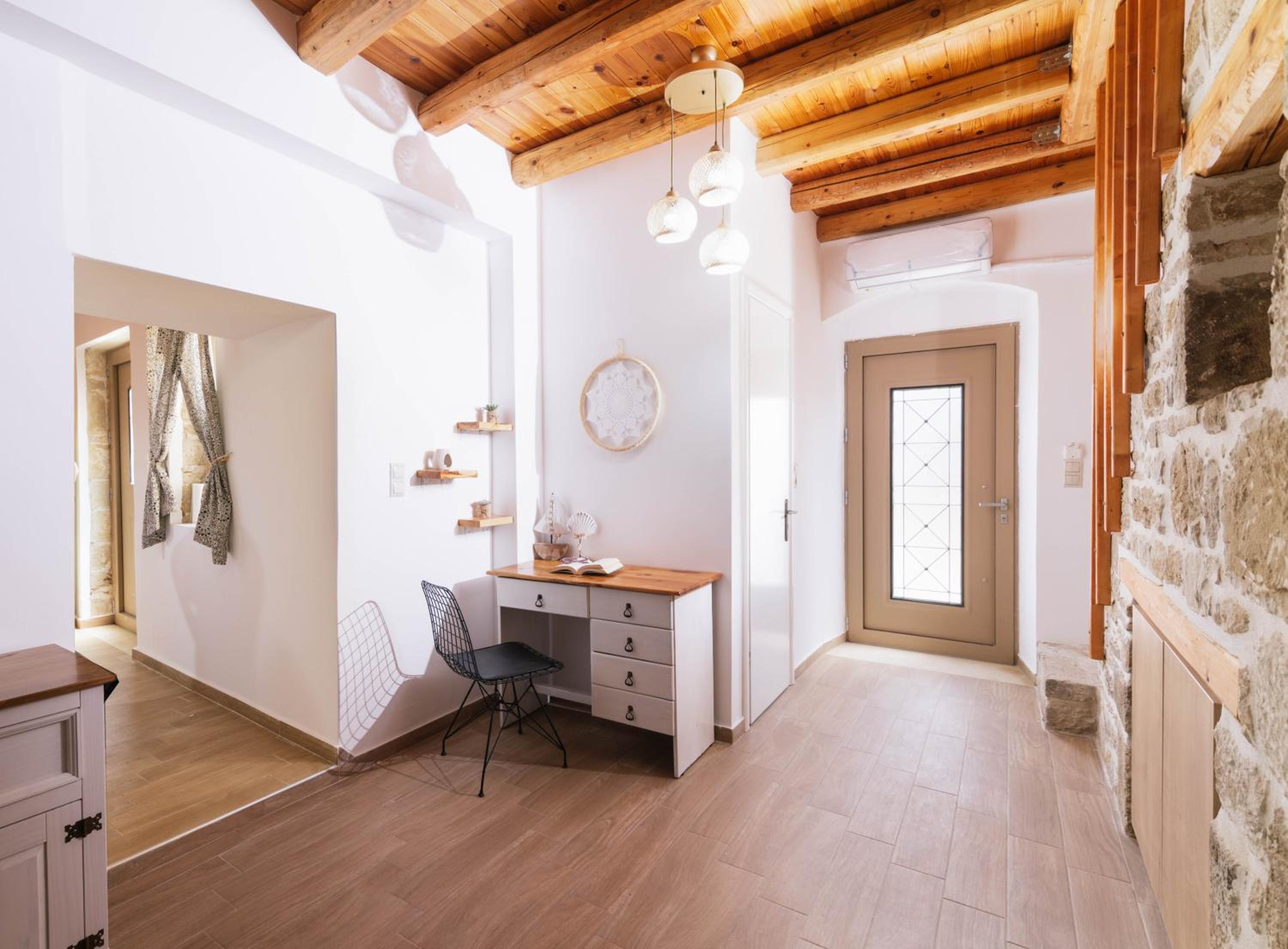 Faidra House