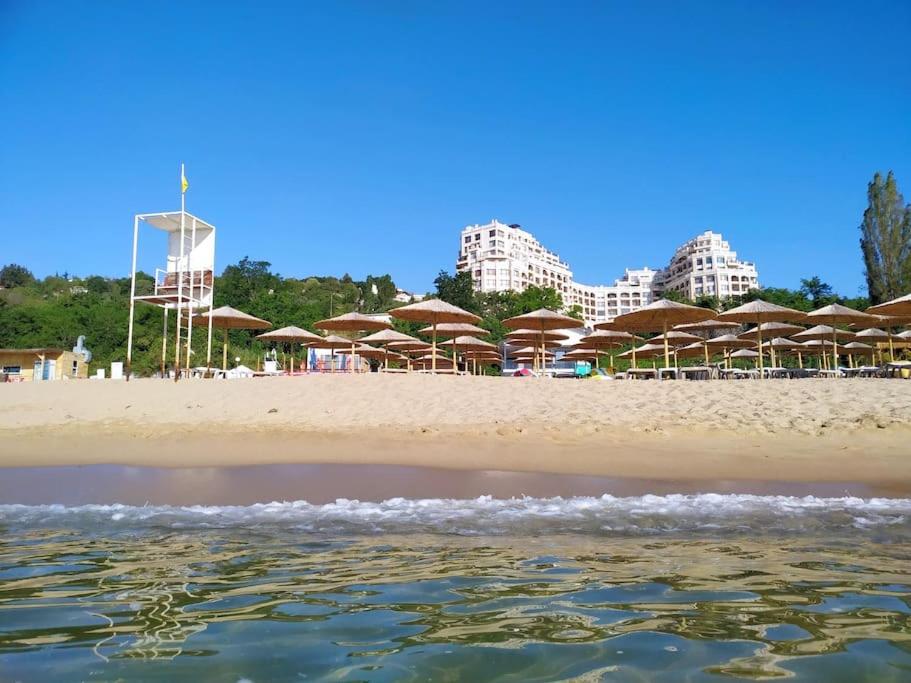 Cabacum Beach Residence - free parking