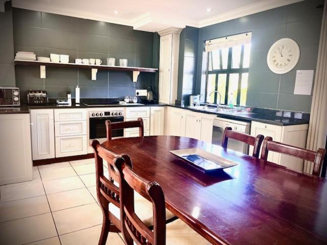 Stoneridge Large Family Cottage