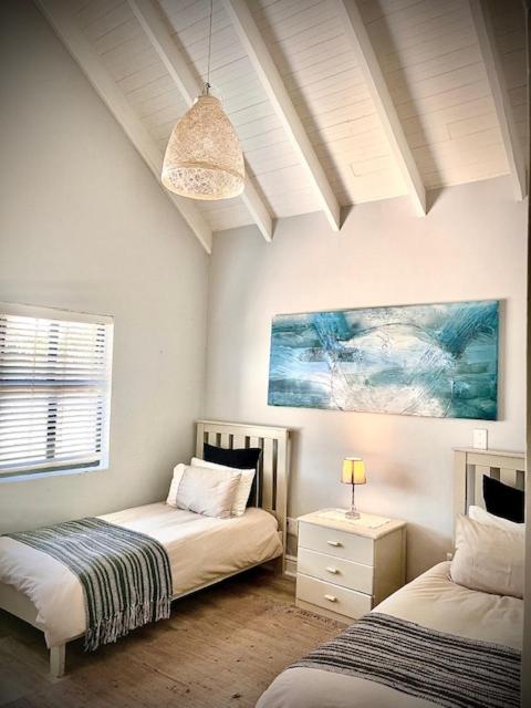 Stoneridge Large Family Cottage